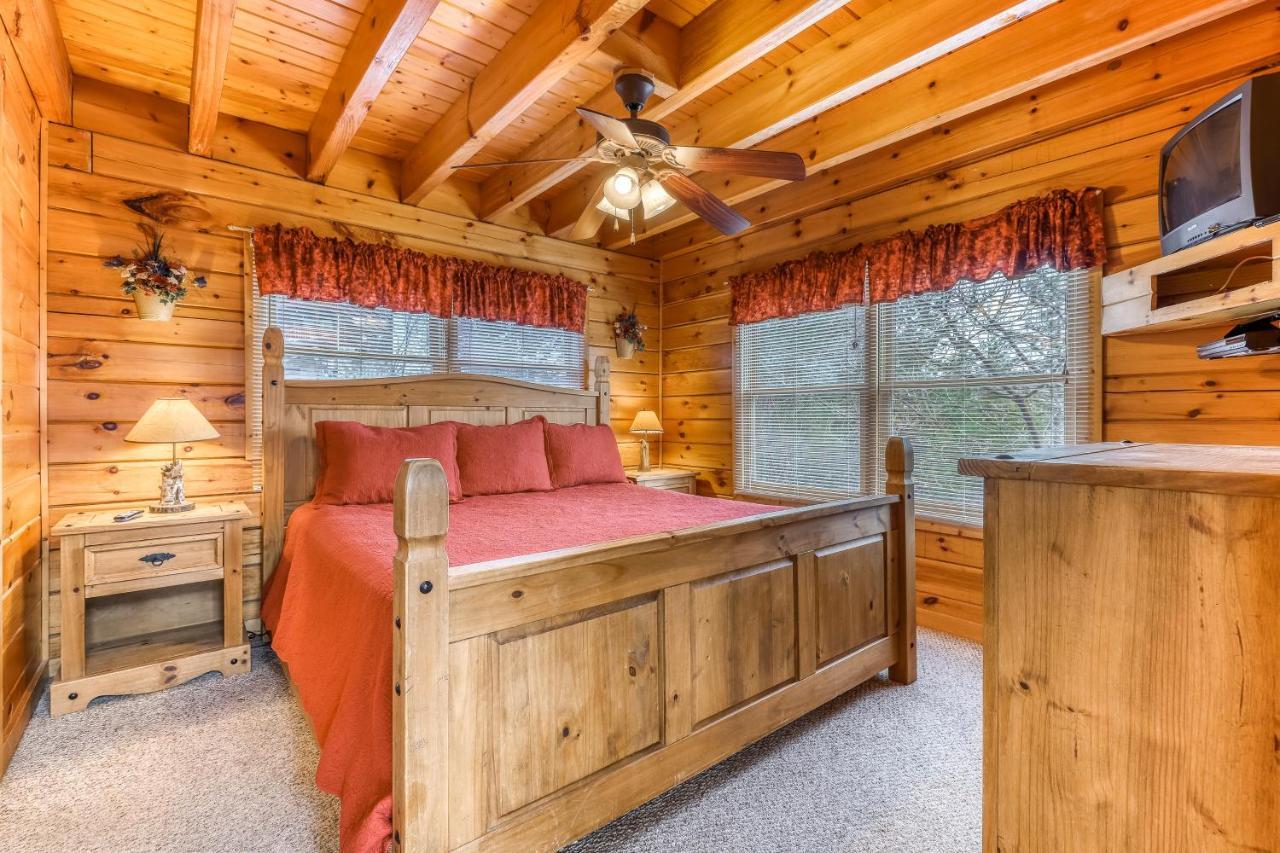 Amidst The Beauty Vila Pigeon Forge Exterior foto
